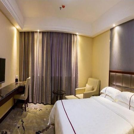 Jindongshan Taohualing Hotel 이창 시 외부 사진